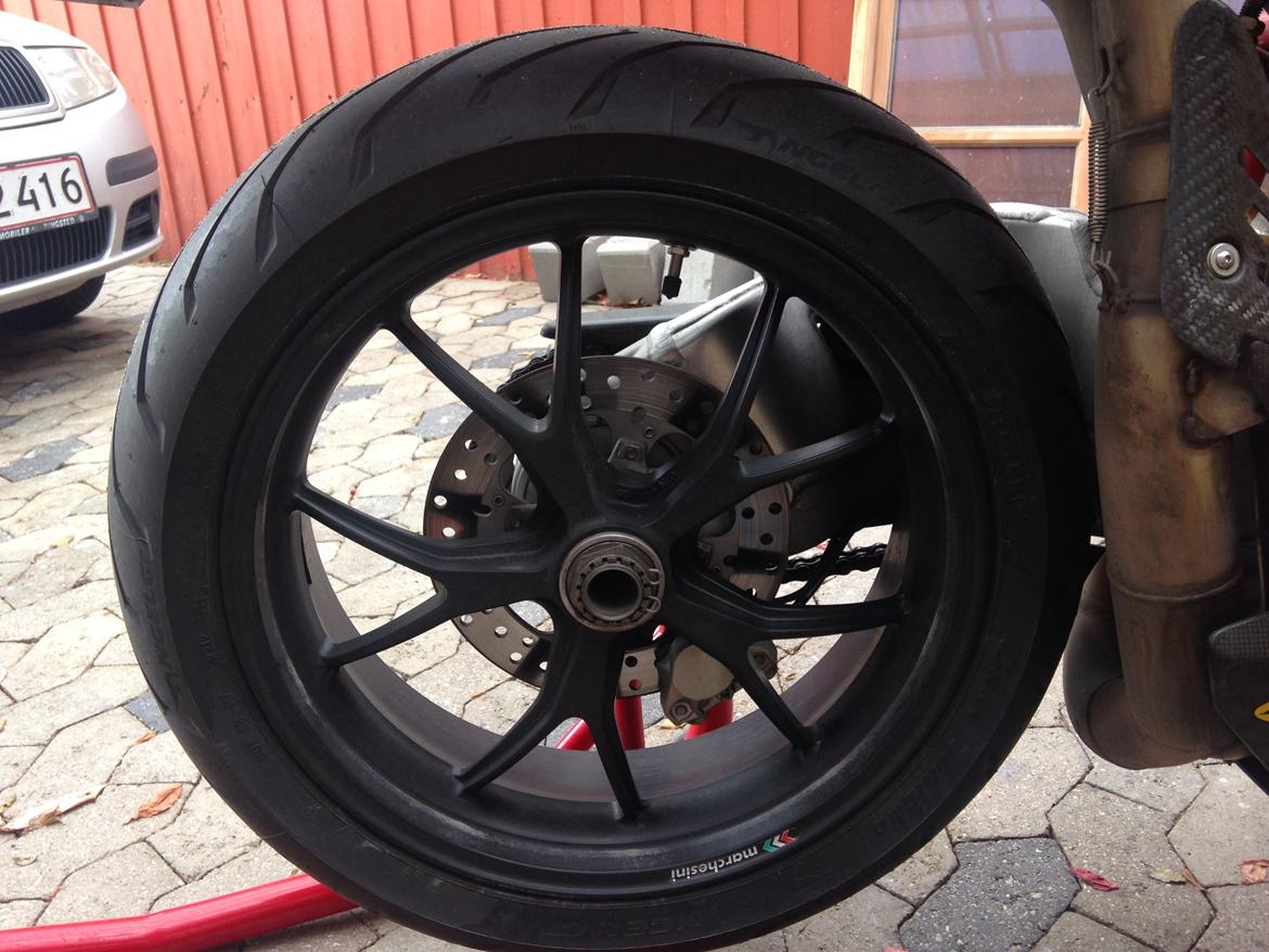 Ducati 848 solgt billede 9