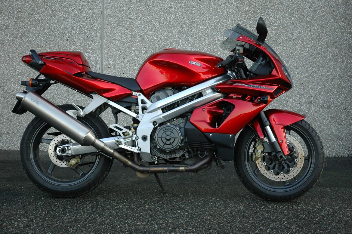 Aprilia SL1000 Falco billede 4