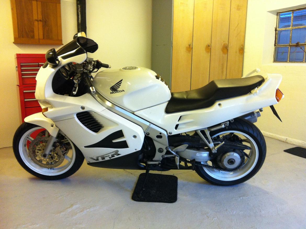 Honda Vfr 750 billede 2