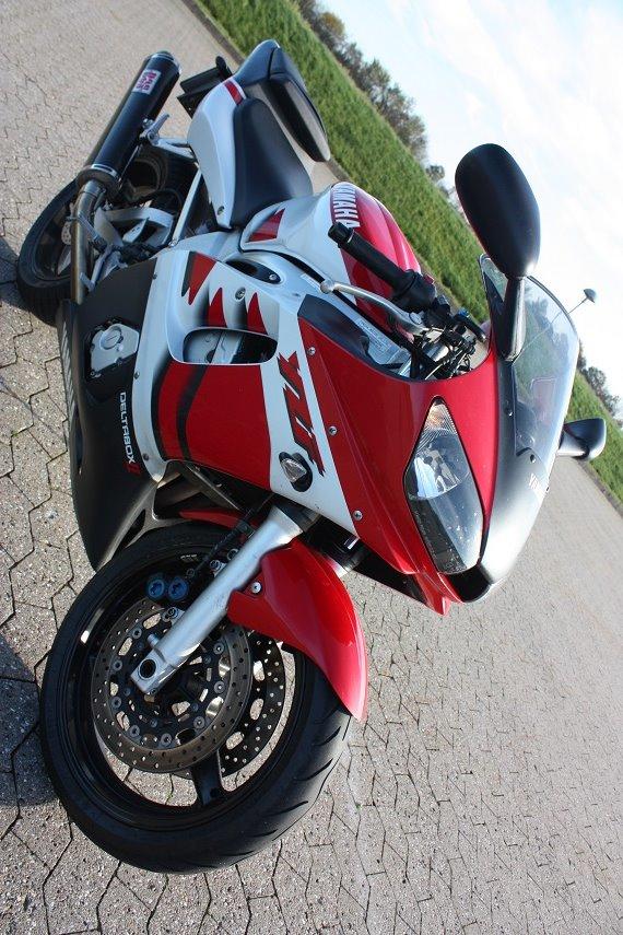 Yamaha Yzf R6 billede 17
