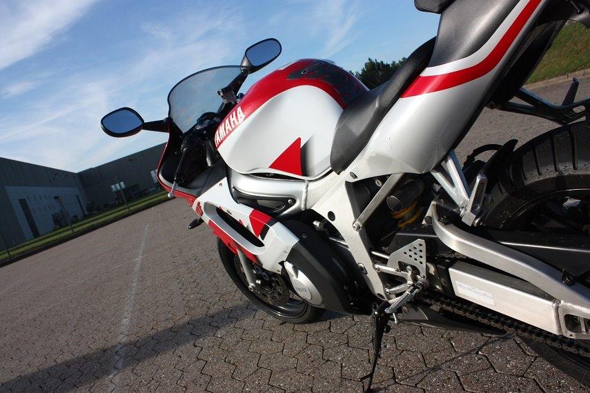 Yamaha Yzf R6 billede 13