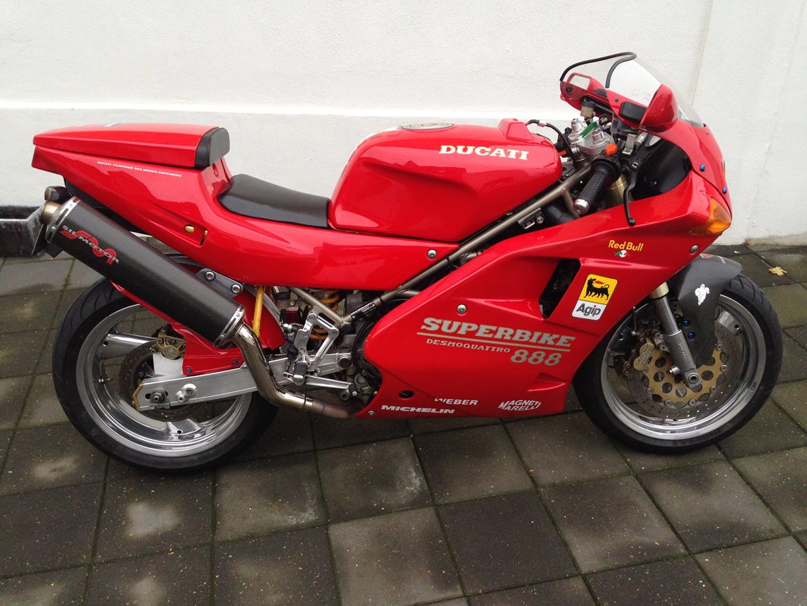 Ducati 888 superbike strada  - HØR DEN I MINE VIDEOKLIP :) billede 1