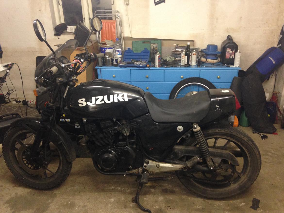 Suzuki gsx 250 e billede 3