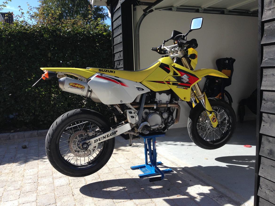 Suzuki DRZ SM 400 billede 1