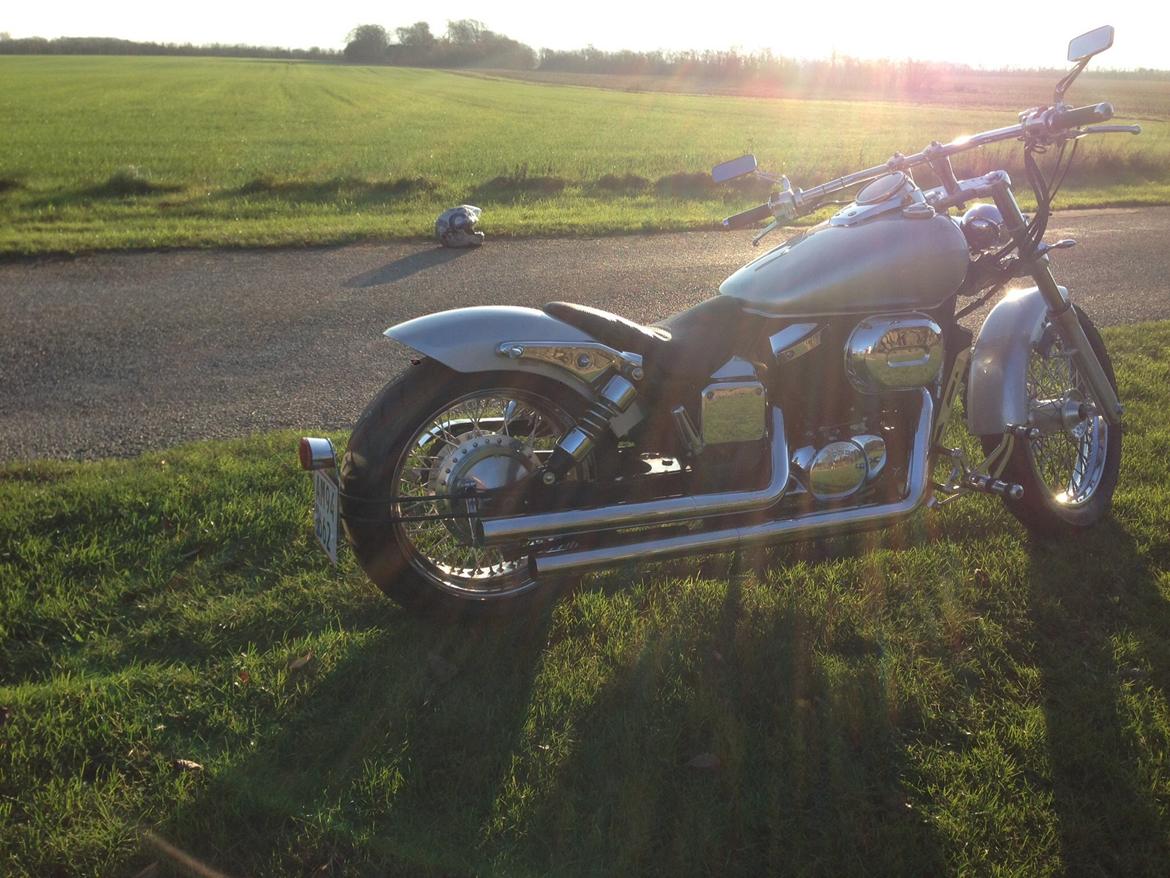 Honda VT 750 DC Black Widow billede 11