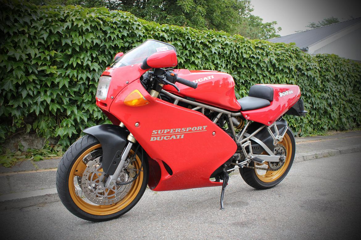 Ducati 400 SS - Billeder af mc-er - Uploaded af Jens P