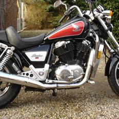 Honda VT1100