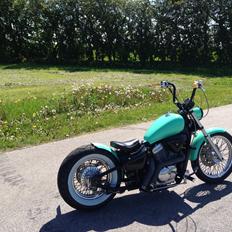 Honda Shadow 600 bobber