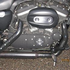 Harley Davidson Sportster Iron XL883 N