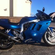 Suzuki gsxr 750
