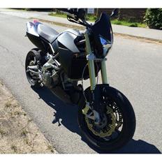 Aprilia Dorsoduro 750 ABS