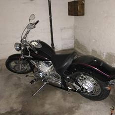 Yamaha Xvs 1100 Dragstar