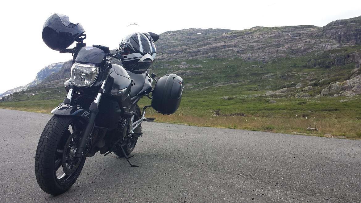 Suzuki GSR600 - Stadig i samme område. Nu anden tur, juli billede 12