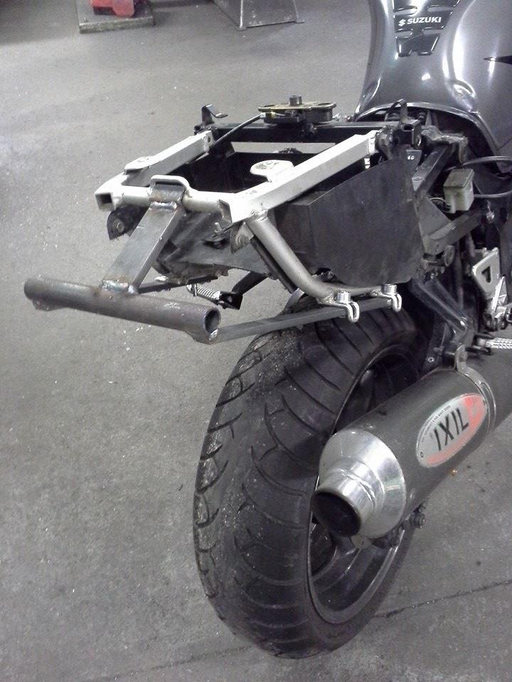 Suzuki Gsxr 750. (600) Srad (Stuntbike) - Fik lavet 12-bar. Tak Thomas ! billede 15