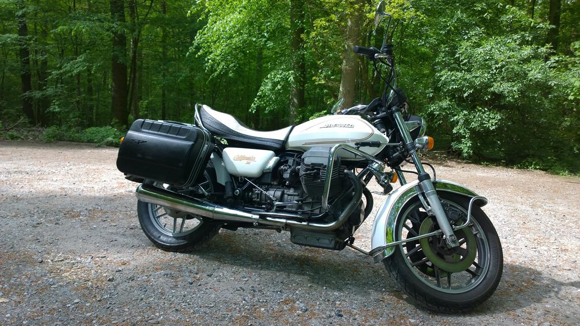 Moto Guzzi California 2 - Som hun så ud, uden bagerste styrbøjle. billede 3