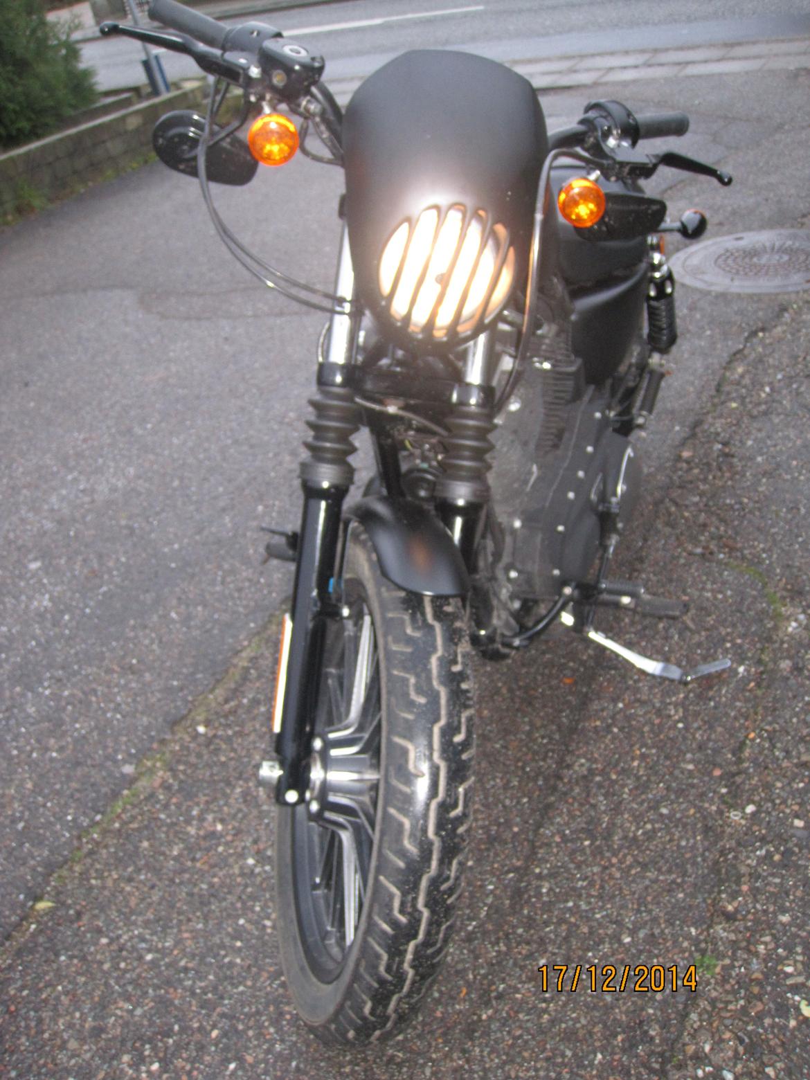 Harley Davidson Sportster Iron XL883 N billede 8