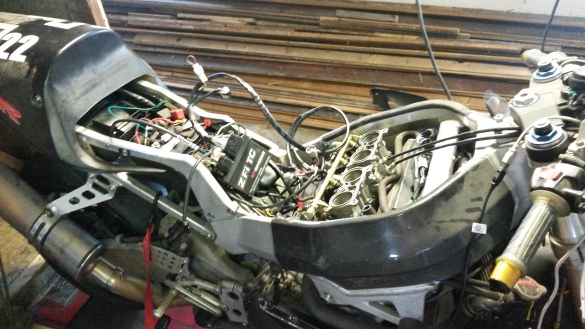 Honda CBR929RR billede 20