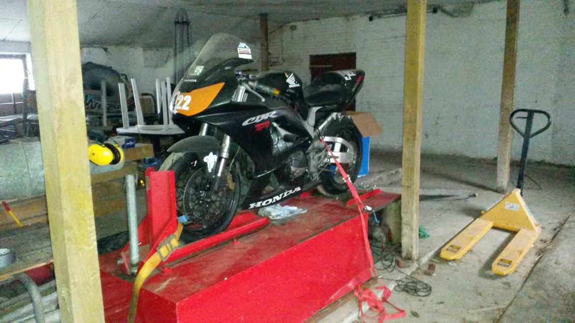 Honda CBR929RR billede 19