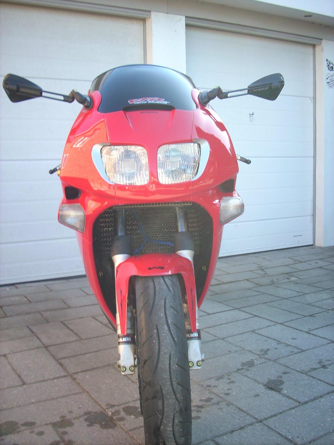 Honda VFR RC36-2 billede 12