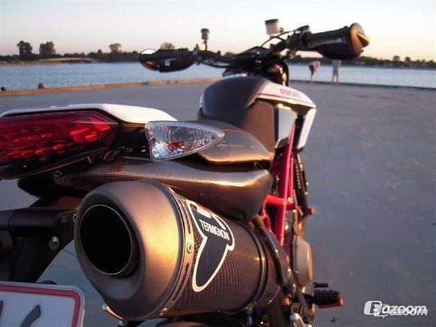 Ducati hypermotard evo sp billede 5