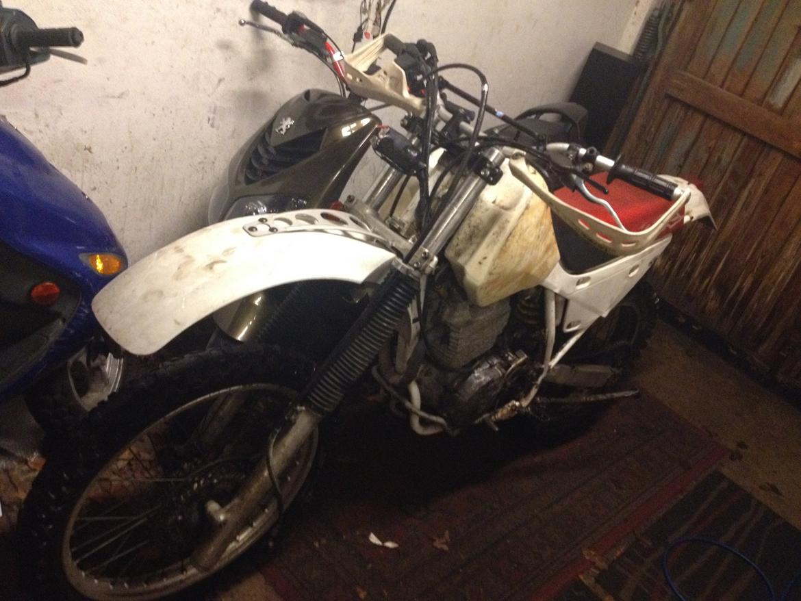 Honda xr 600 billede 2