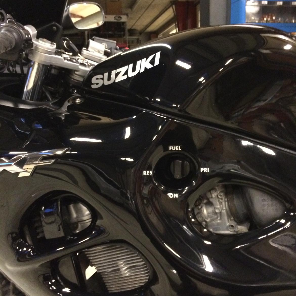Suzuki GSX 600 F billede 8