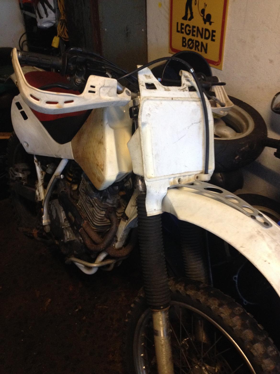 Honda xr 600 billede 1