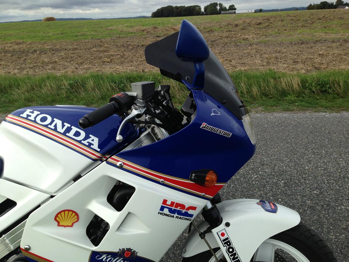 Honda VFR750F RC24-1 - Sort tonet Double Bouble vindskærm billede 10