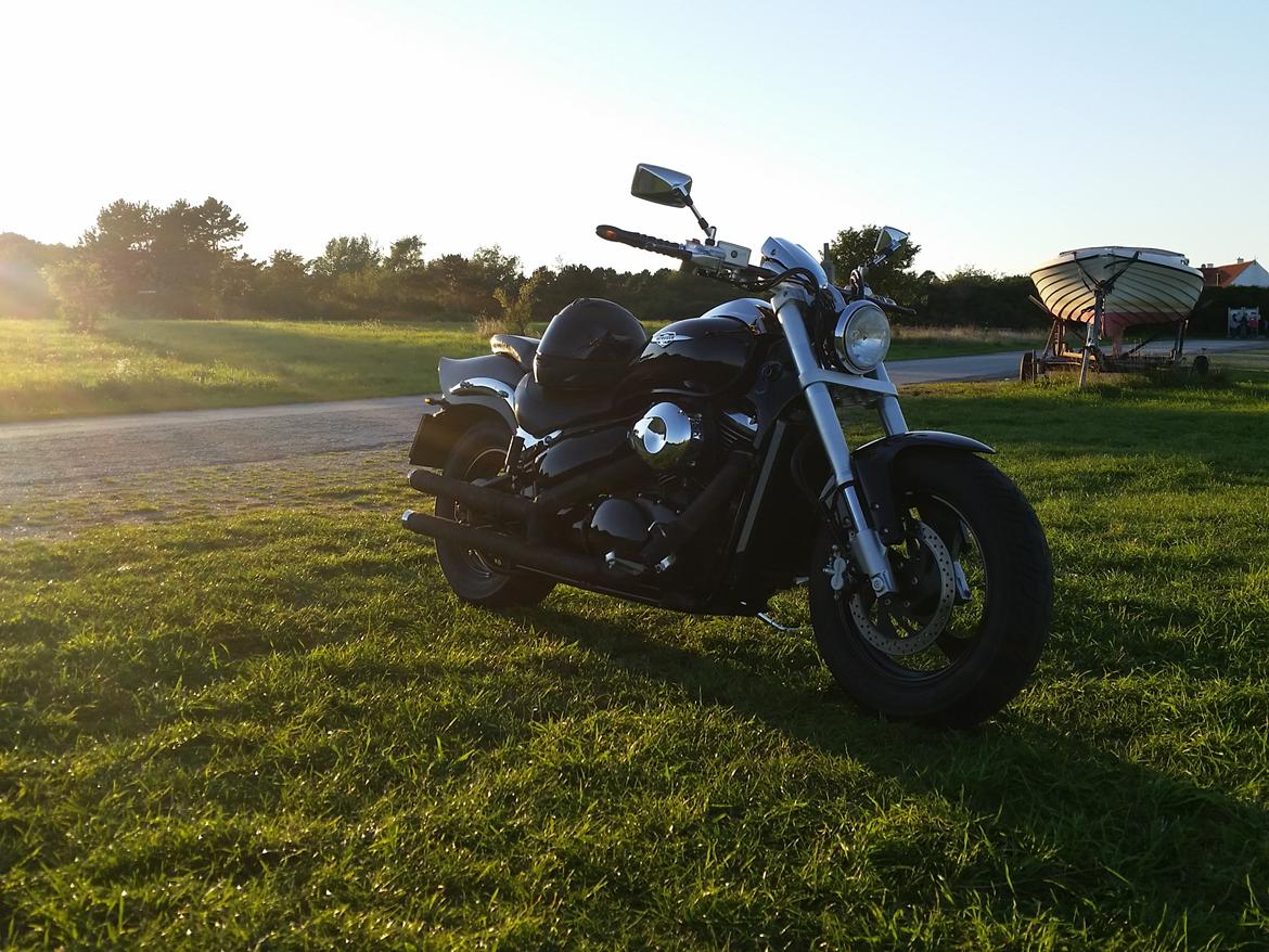 Suzuki Intruder billede 1
