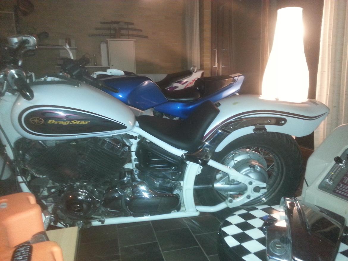 Yamaha xvs 650 Dragstar *Projekt* - Nyt betræk og skum på sædet billede 39