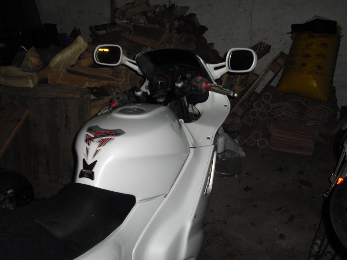 Honda Cbr 600 F billede 11