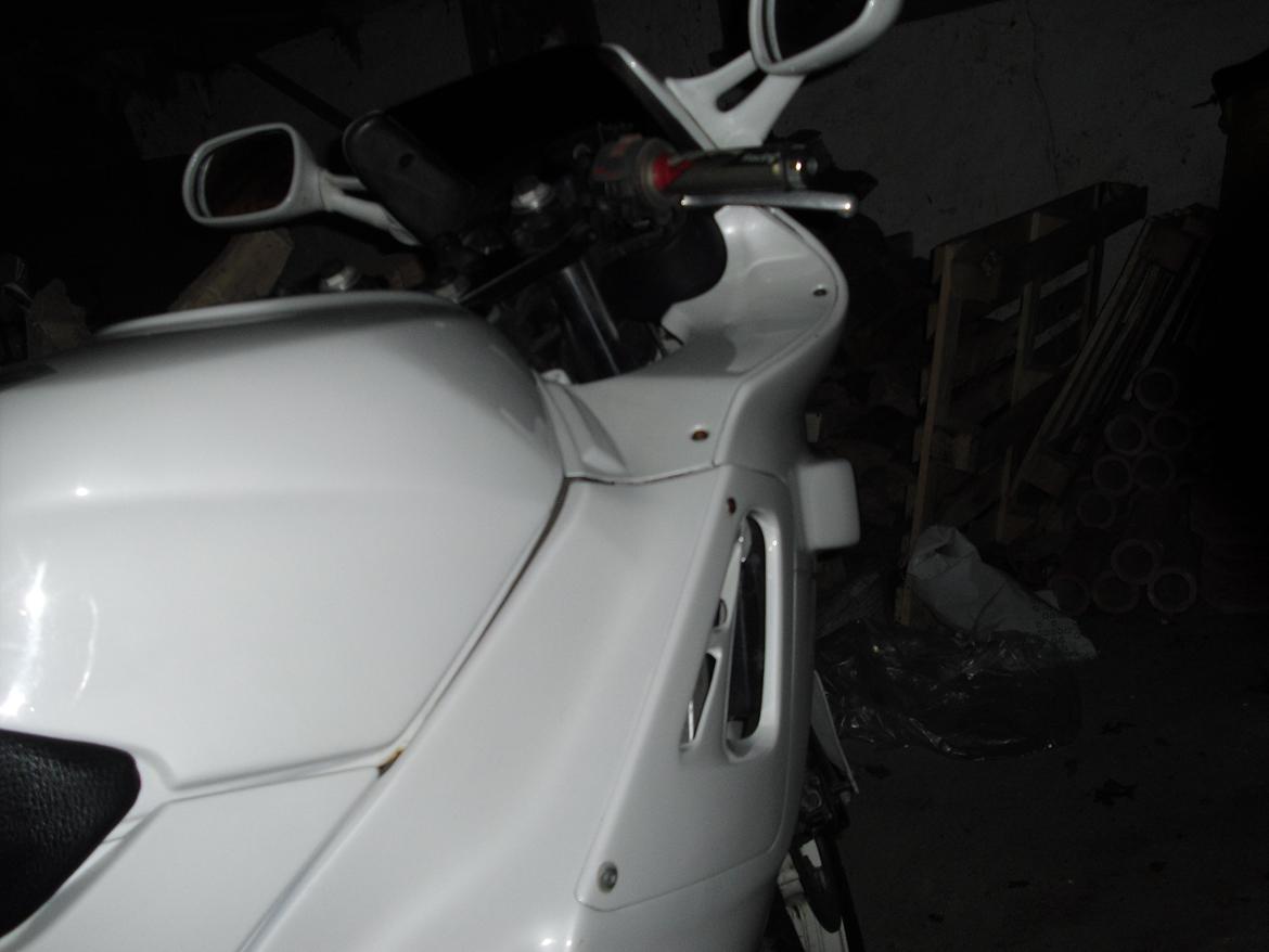 Honda Cbr 600 F billede 14