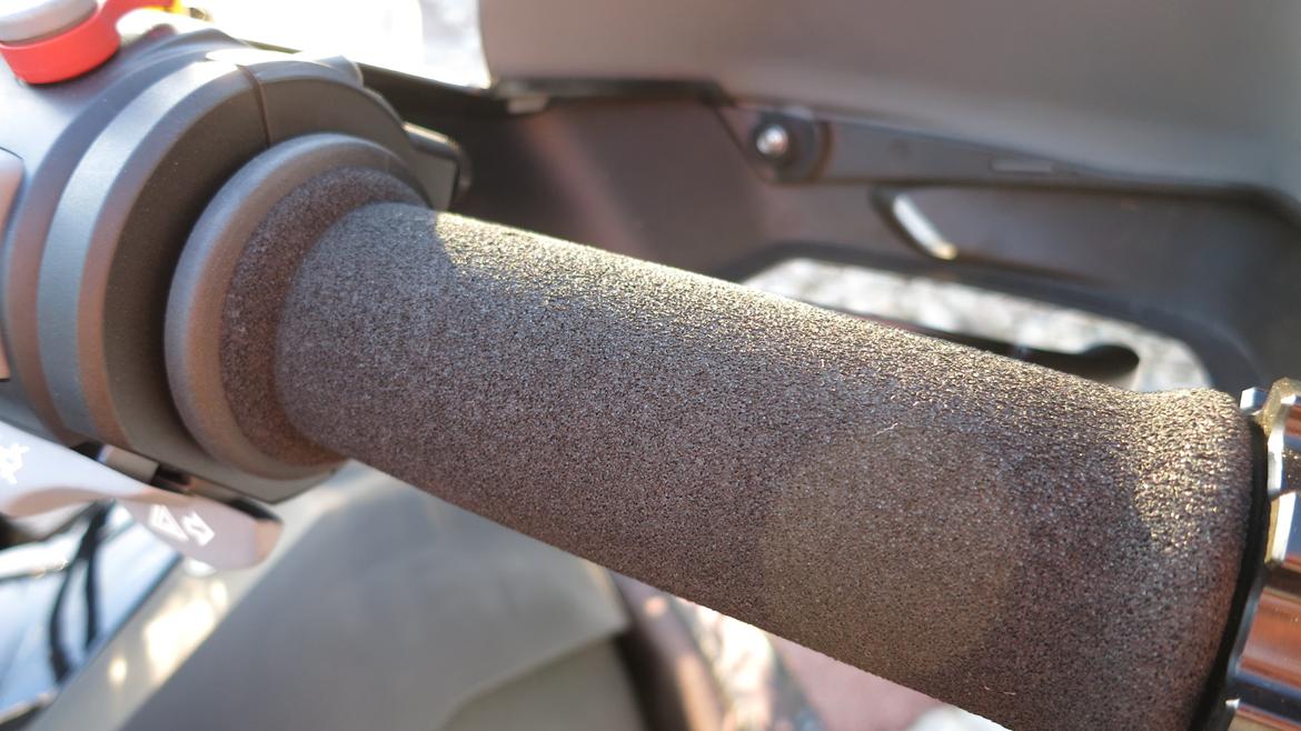 BMW R1200 GS Adventure - Grip puppies billede 26