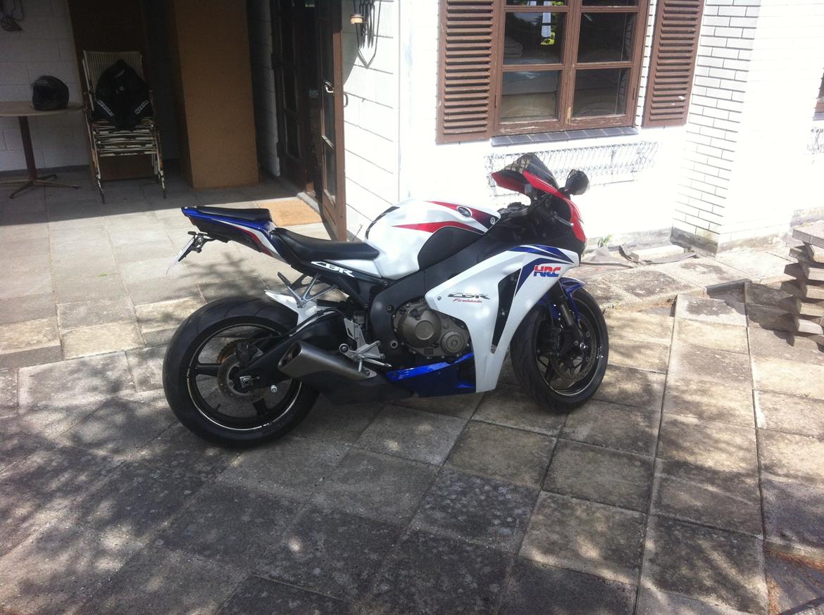 Honda CBR1000RR SC59 Fireblade billede 8
