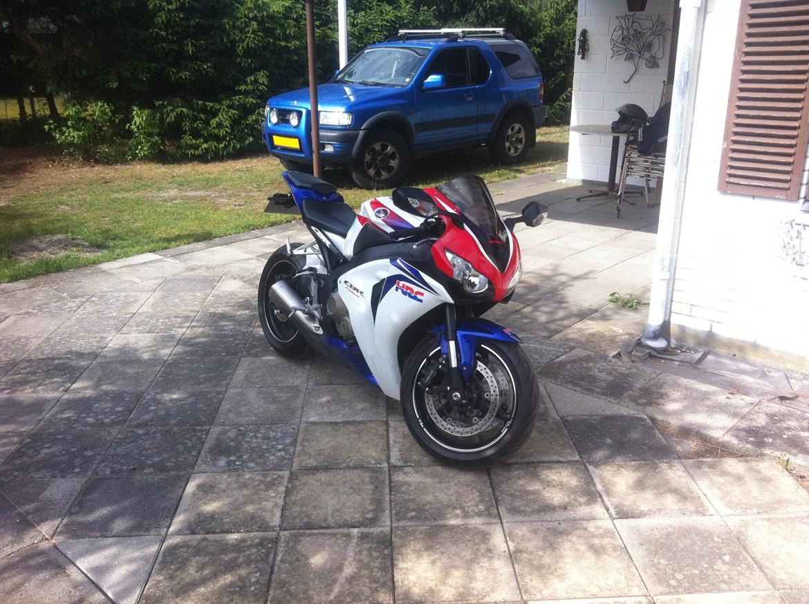 Honda CBR1000RR SC59 Fireblade billede 9