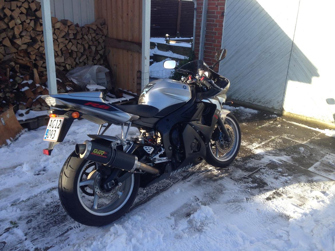 Yamaha YZF R6 billede 2