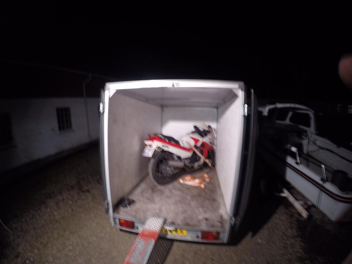 Kawasaki GPX 750 R billede 5