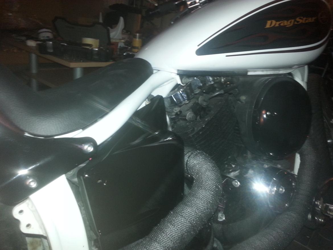 Yamaha xvs 650 Dragstar *Projekt* - Så kom der lidt sort spray folie billede 41
