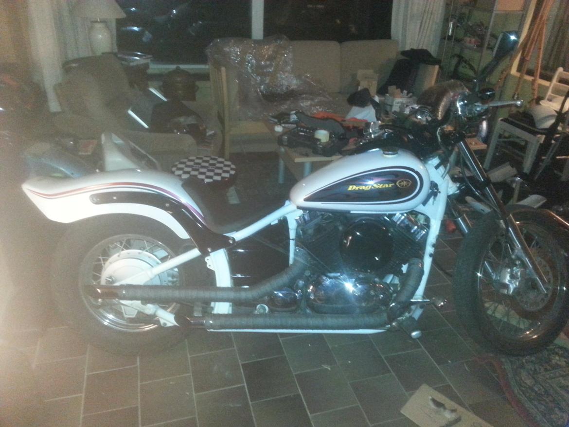 Yamaha xvs 650 Dragstar *Projekt* - Så kom der lidt sort spray folie billede 42