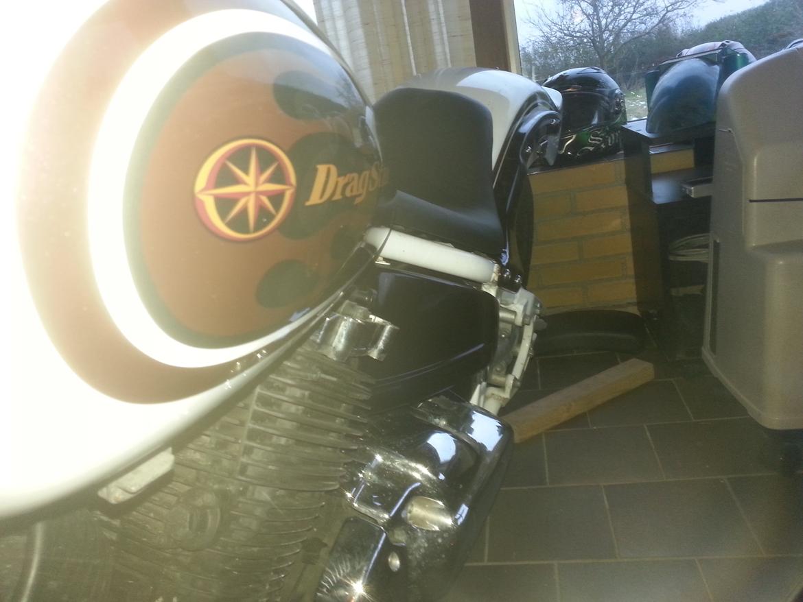 Yamaha xvs 650 Dragstar *Projekt* - Så kom der lidt sort spray folie - Nu i dagslys billede 46