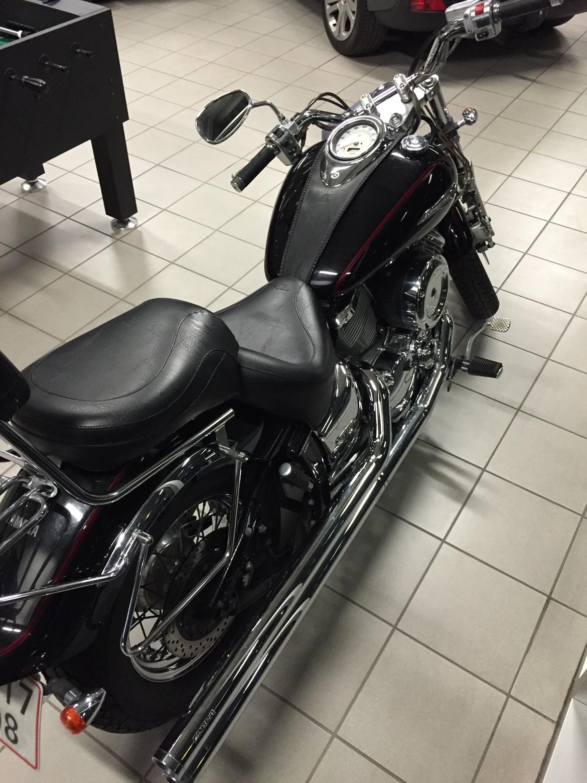 Yamaha Xvs 1100 Dragstar billede 3