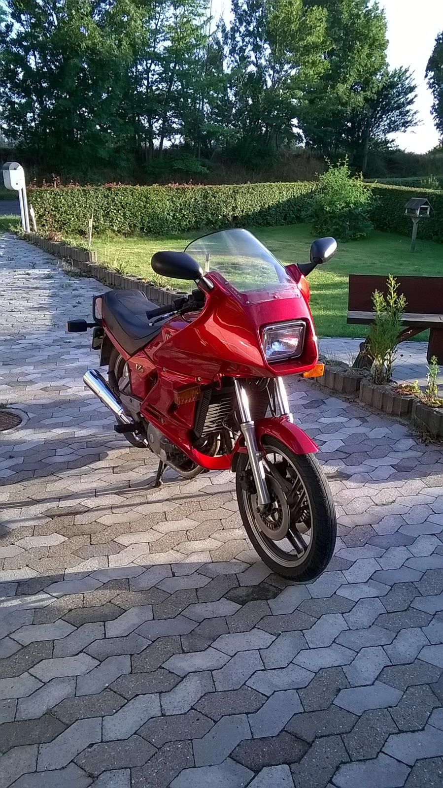 Yamaha XZ 550 (solgt) billede 4