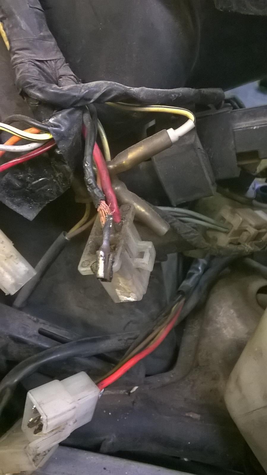 Yamaha XZ 550 (solgt) - Her ses en fantastisk forbindelse billede 6