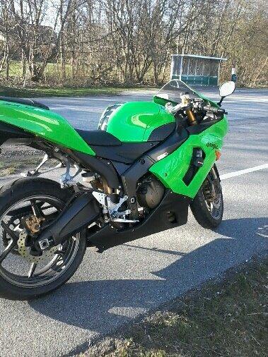 Kawasaki Zx6r 636 *solgt* billede 2