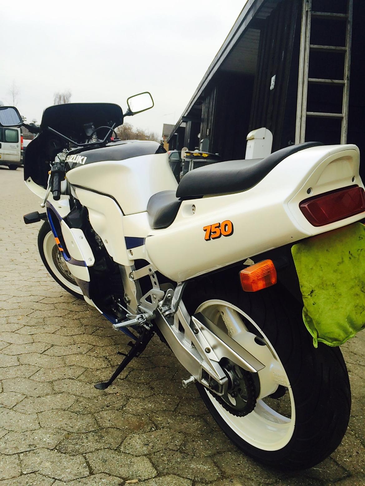 Suzuki GSXR 750 w  billede 5