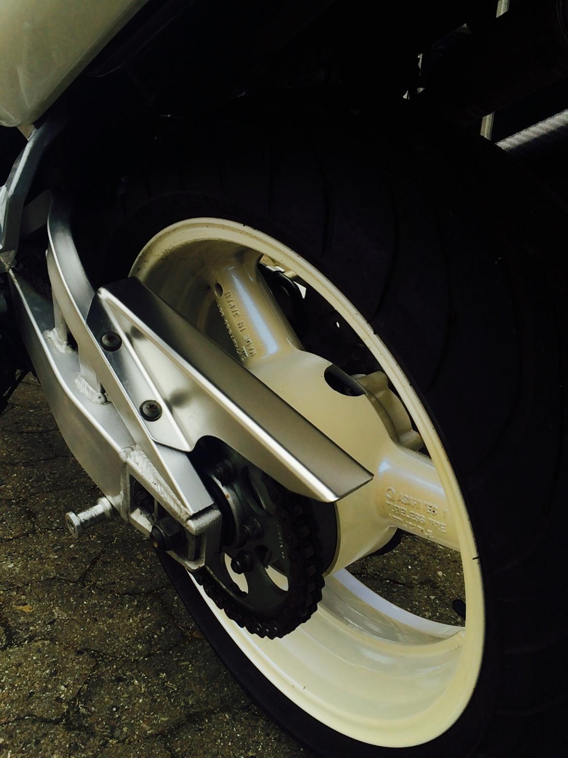 Suzuki GSXR 750 w  billede 6