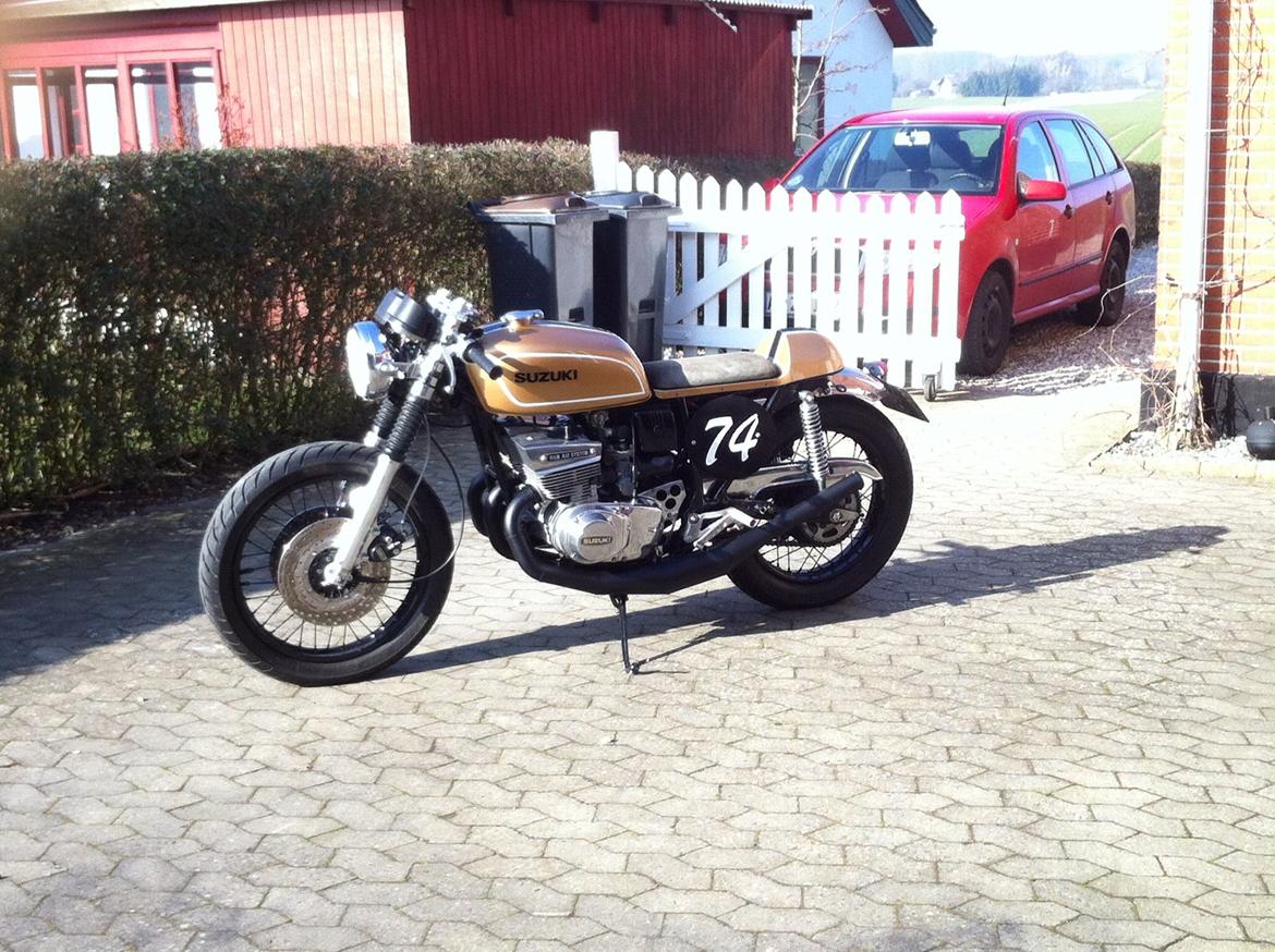 Suzuki GT 550 Cafe racer Solgt billede 20