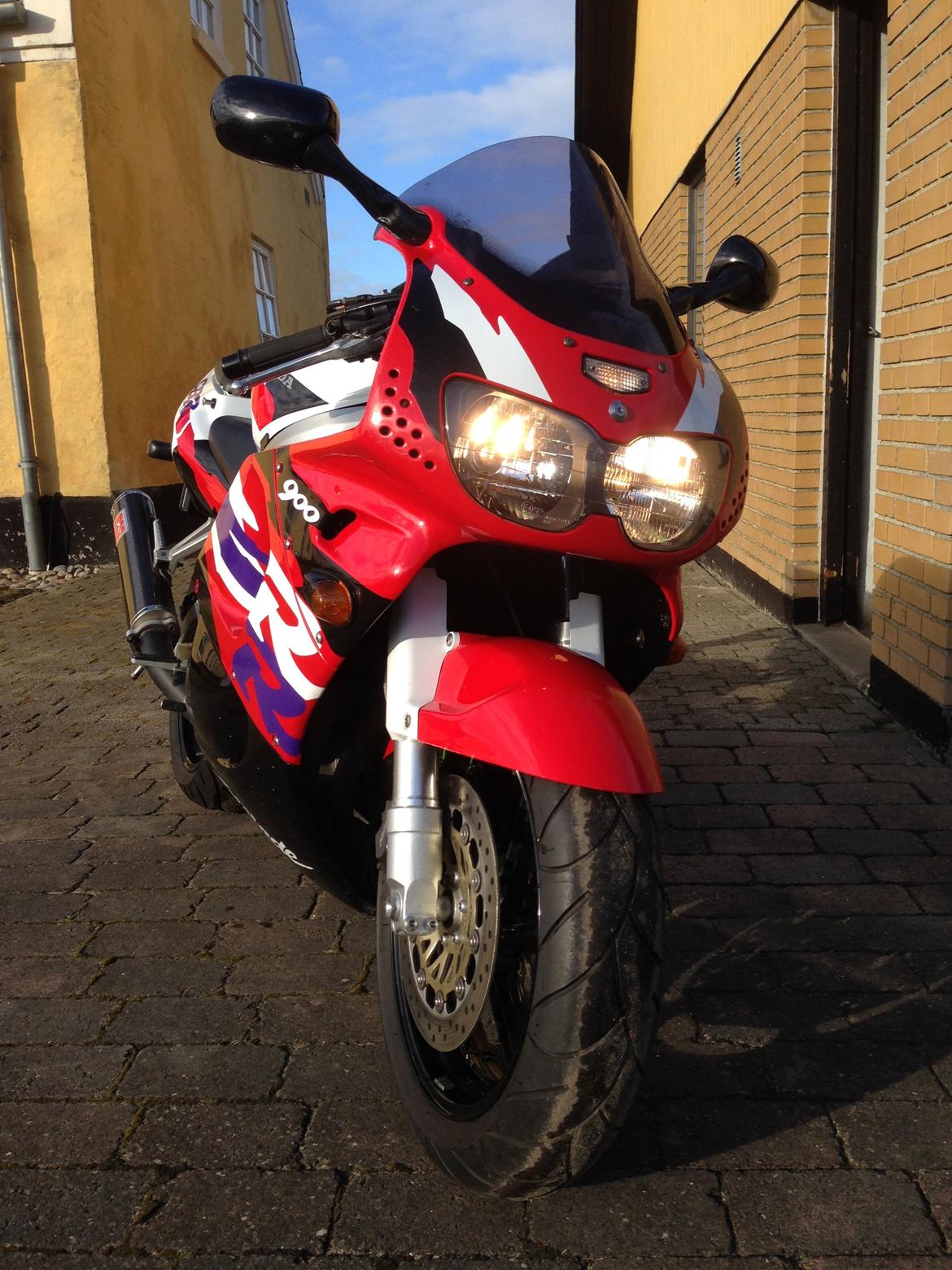 Honda CBR900RR Fireblade billede 4