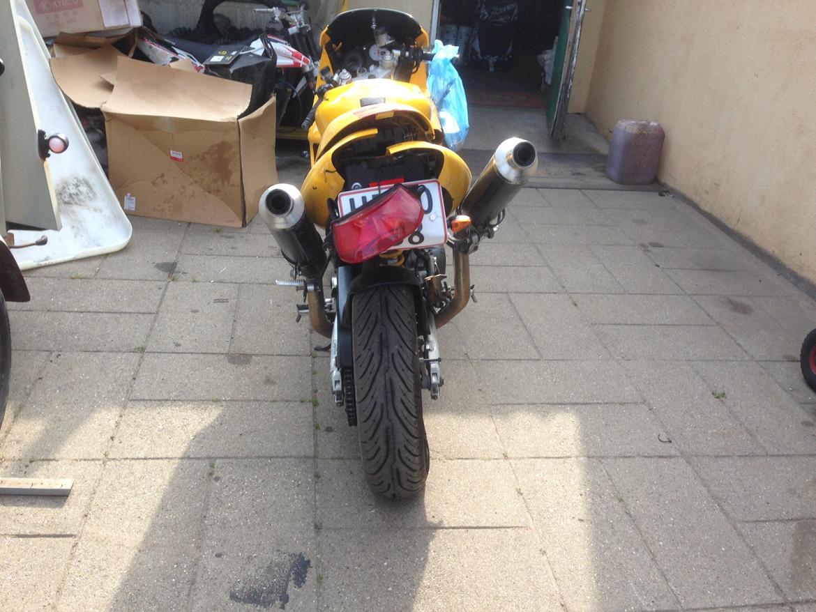 Honda VTR 1000 - totalskadet 2014 billede 7