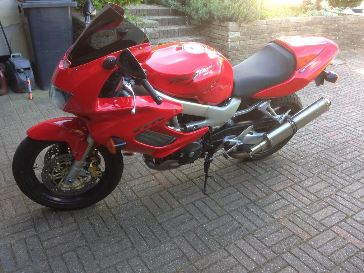 Honda VTR 1000 billede 11